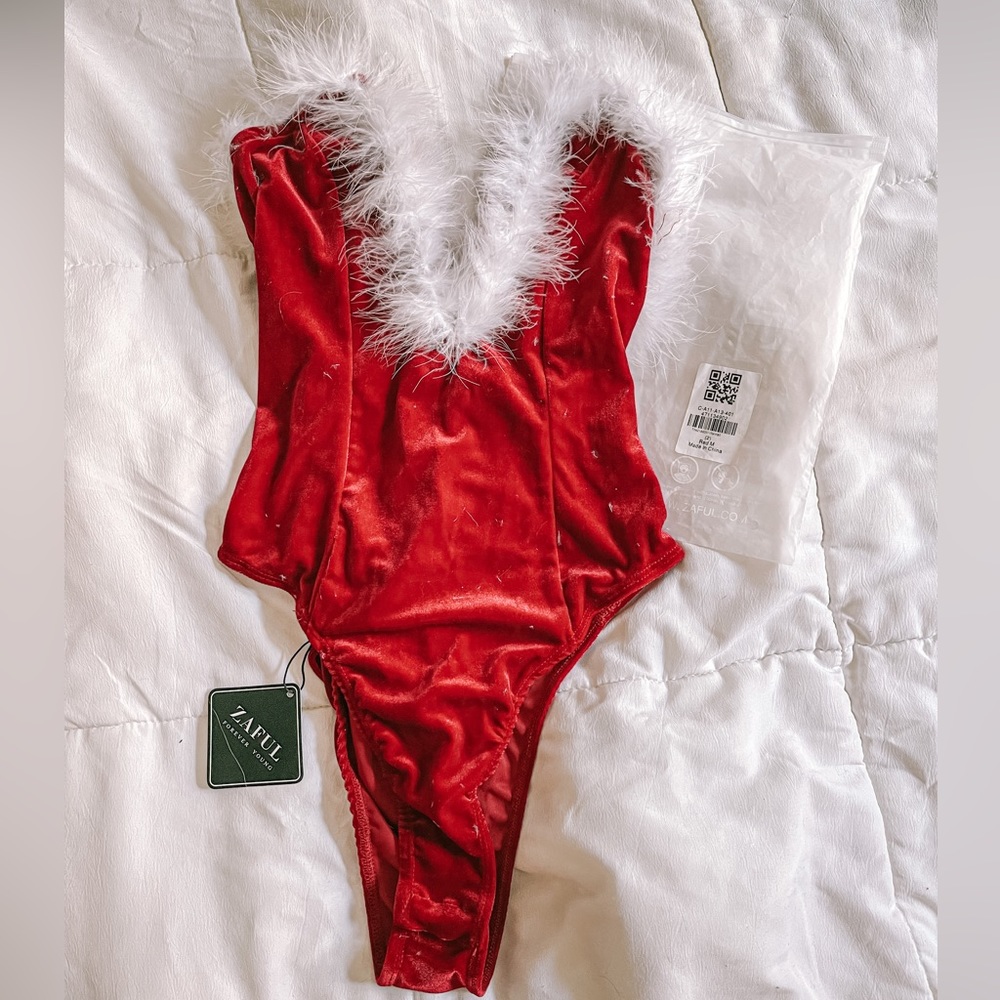 Christmas Lace Up Velvet V Wired Bandeau Bodysuit